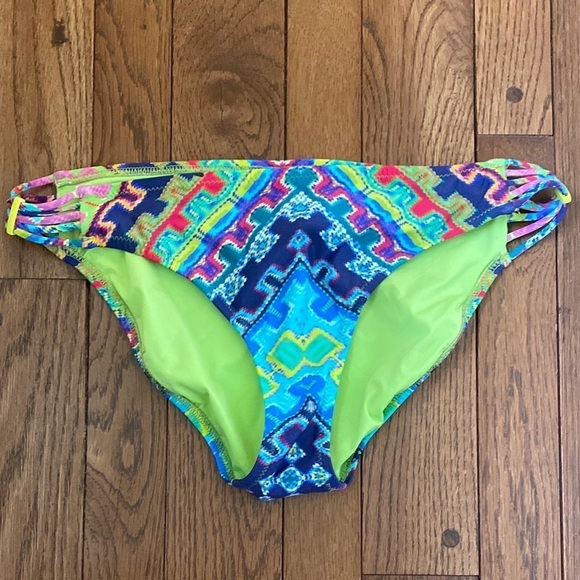 Nanette Lepore full coverage, hipster, bright multicolored bikini bottom - Picture 6 of 6